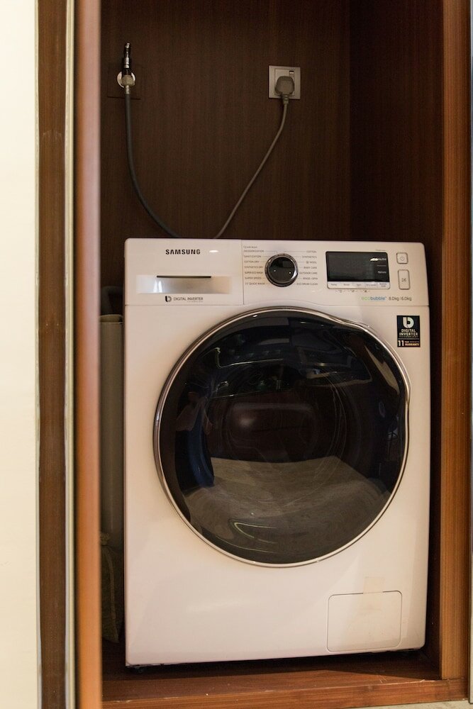 Фото Anggun Residence by Sleepy Bear