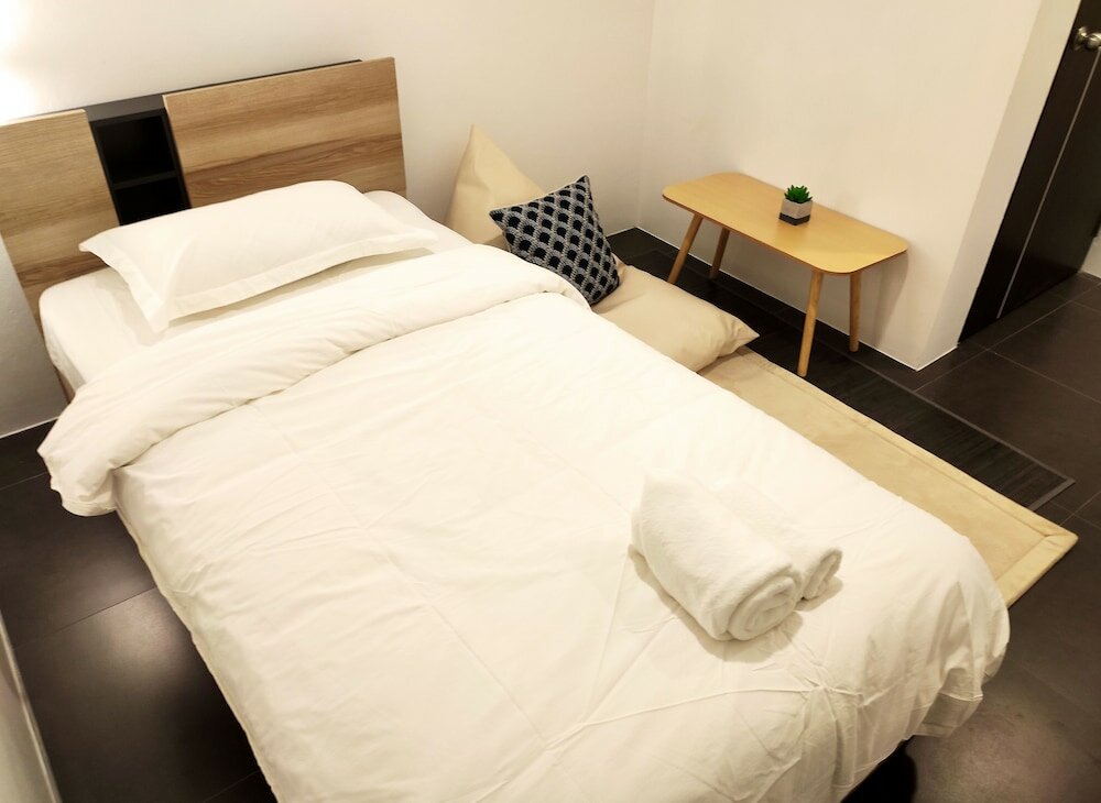 Фото Breeze Hostel Pattaya