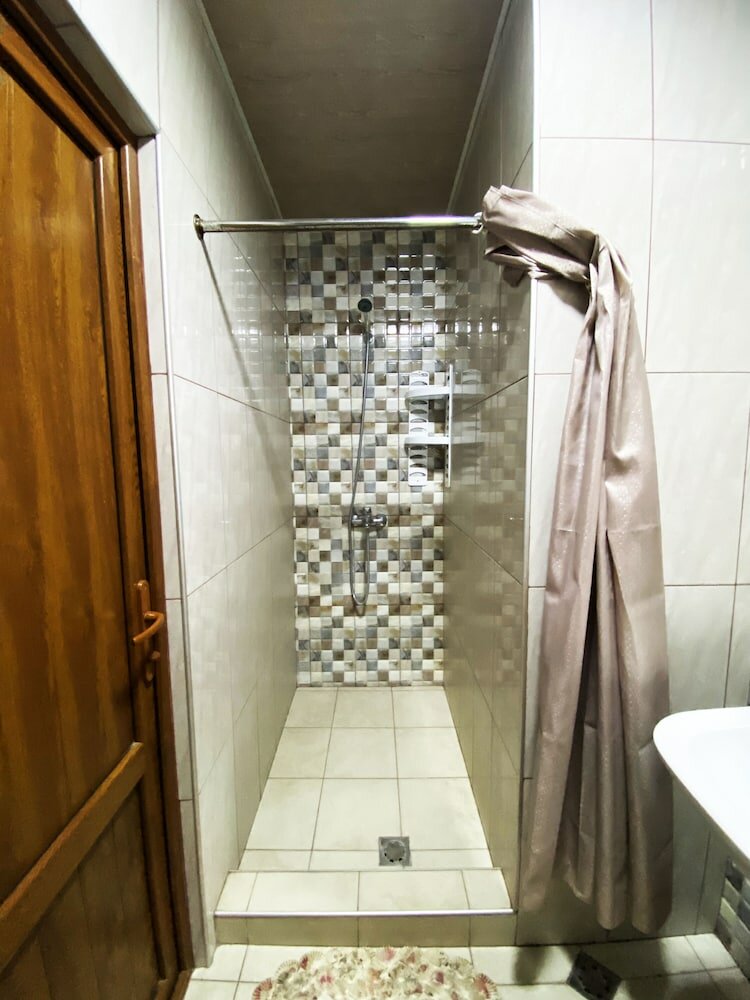 Фото Domino Yerevan Hostel and Tours