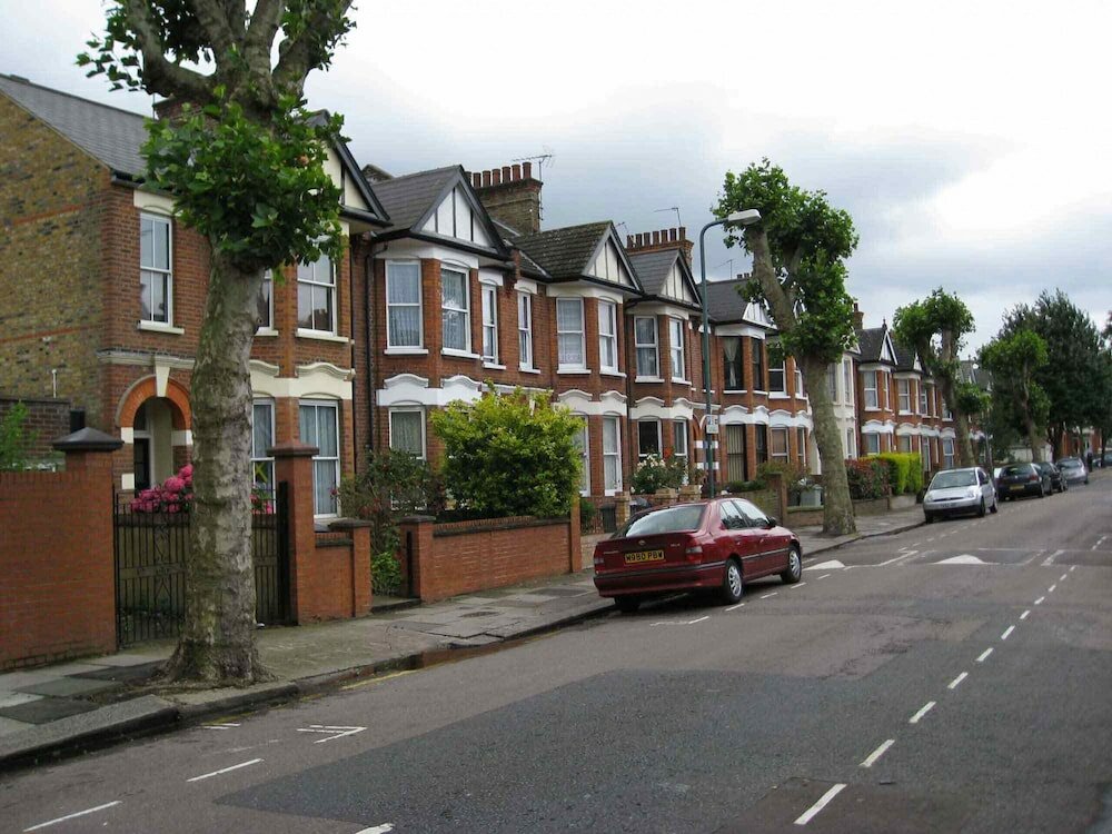 Фото R1 Medium Studio