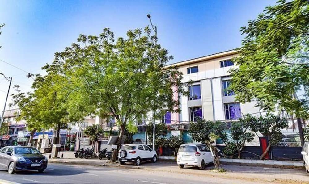 Фото отеля 3