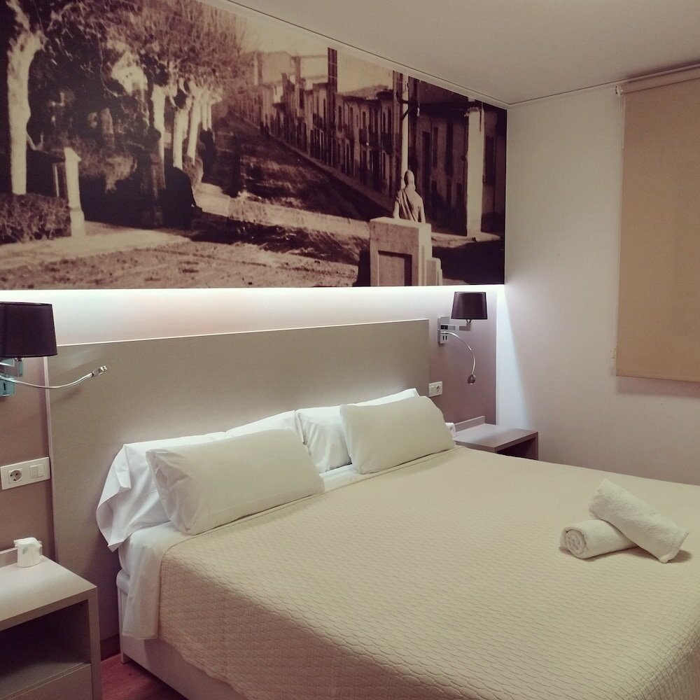 Фото Hello Villarreal Suites