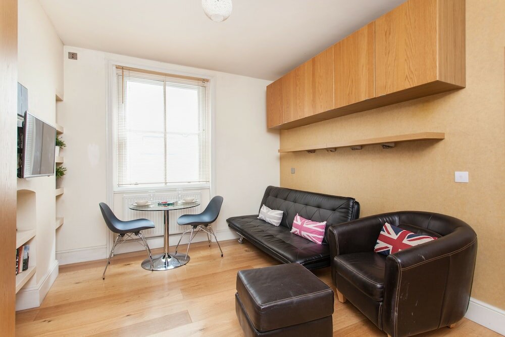 Фото Oxford Street Soho Fitzrovia BasicStudio