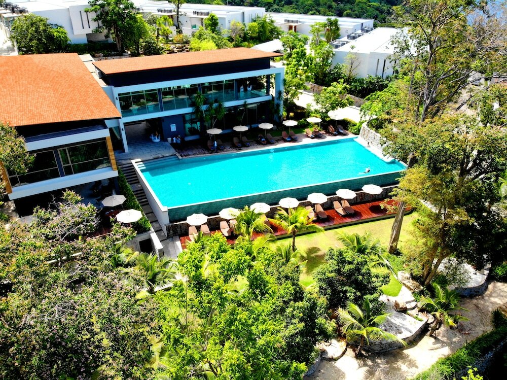 Фото Wyndham Grand Phuket Kalim Bay