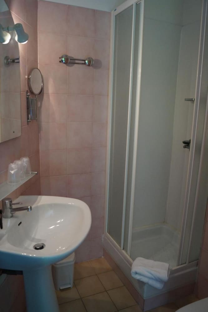 Фото Hôtel Le Bistrot D'orange