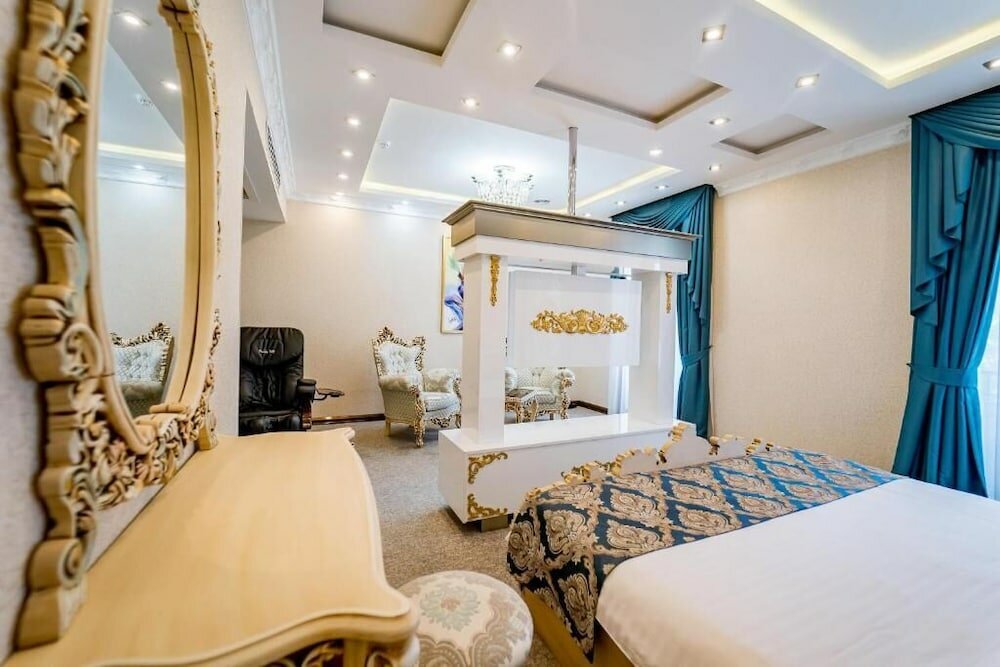 Фото Aqua Liberty Hotel