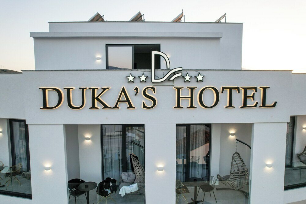 Фото Duka's Hotel