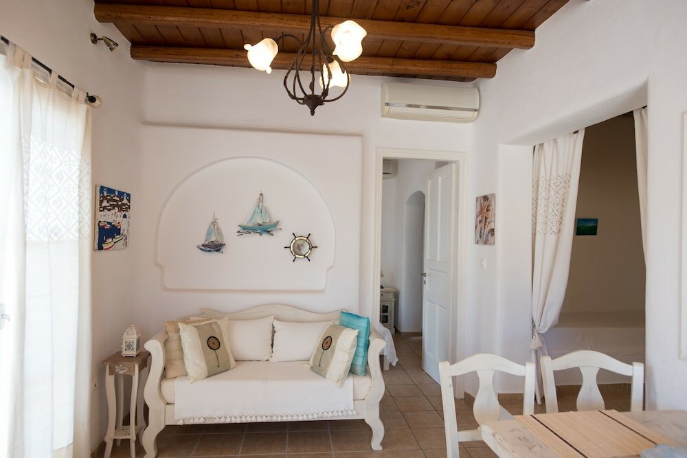 Фото Villa Anemoessa Sky Blue with Pool