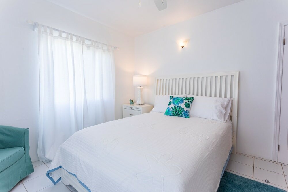 Фото Coralito Bay Suites & Villas