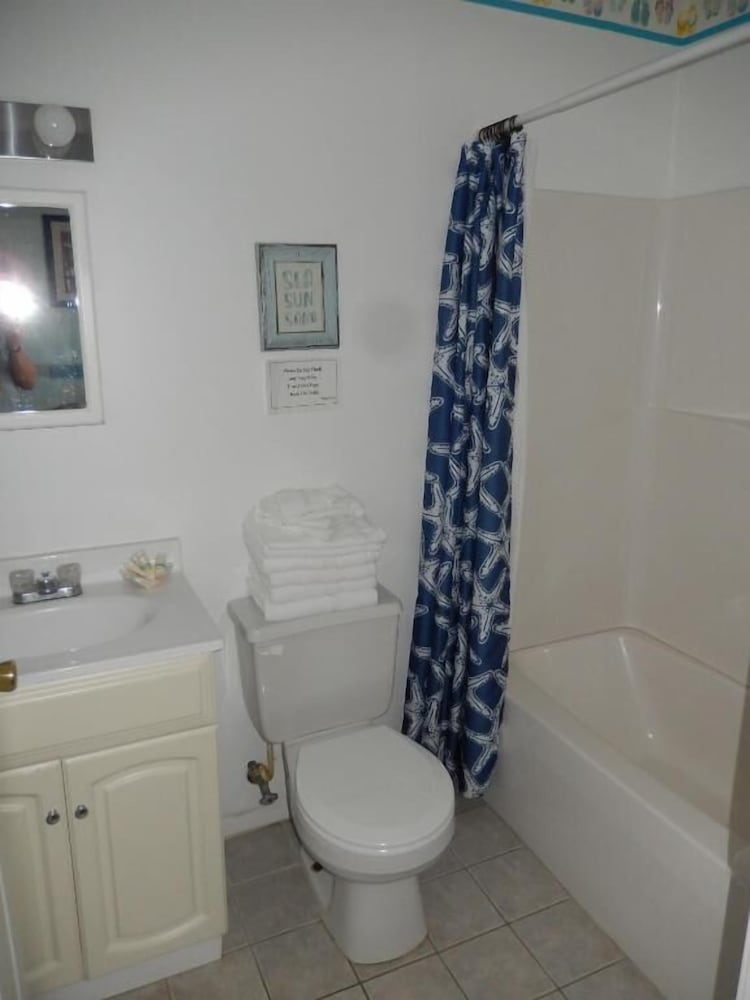 Фото Sifting Sands Motel