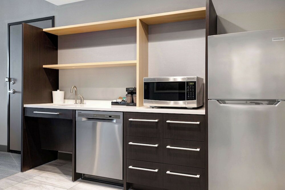 Фото Home2 Suites by Hilton Petaluma