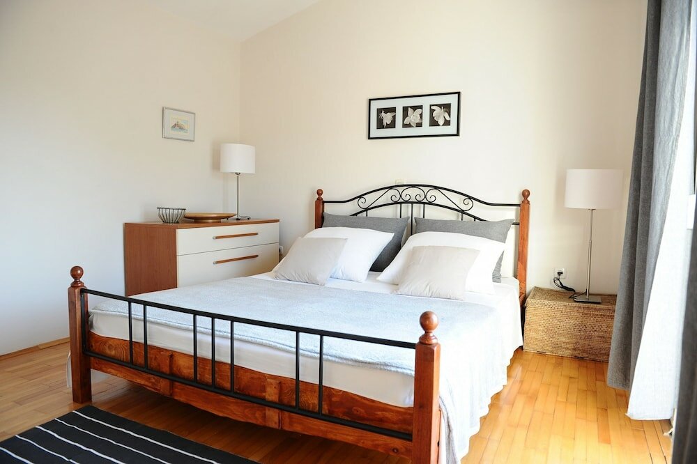 Фото Mirjana - Nearby the sea - A-zoe