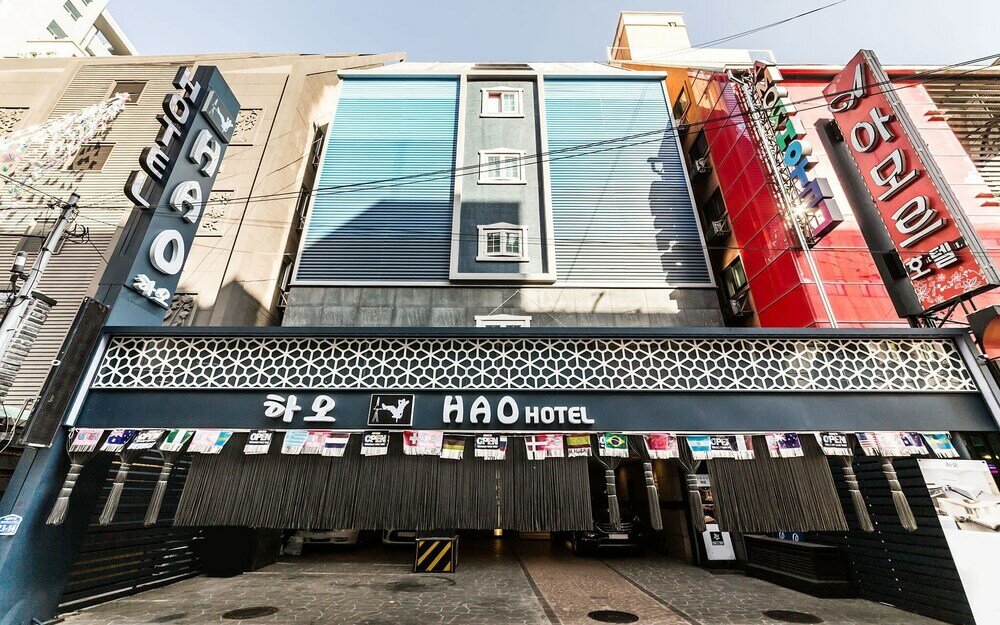 Фото отеля 1