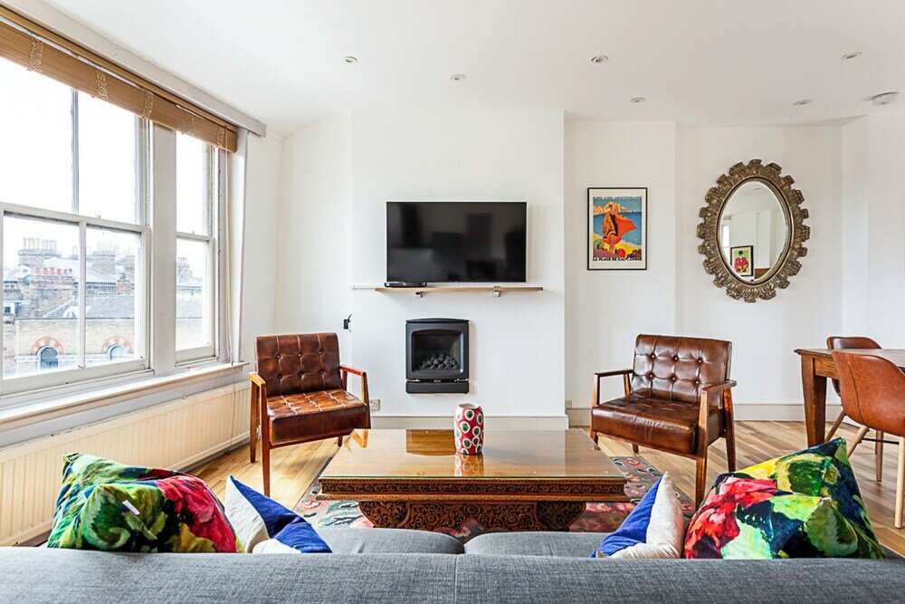 Фото Contemporary Open Plan Penthouse