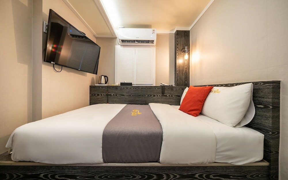 Фото Yeongdeungpo For U