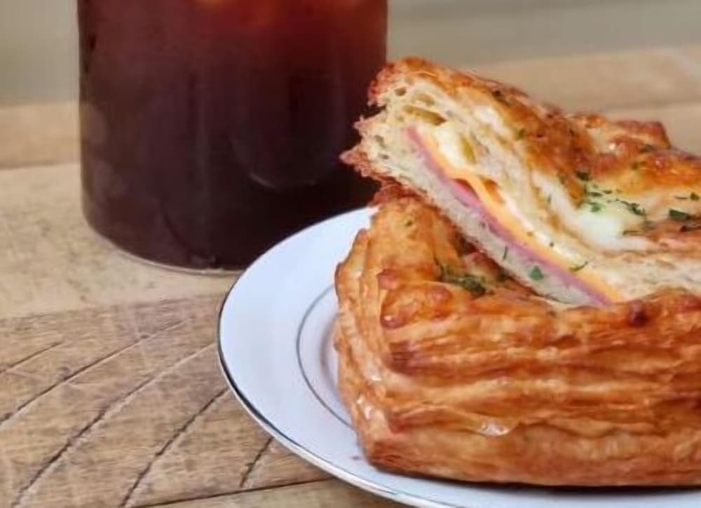 Фото Brosis Hotel