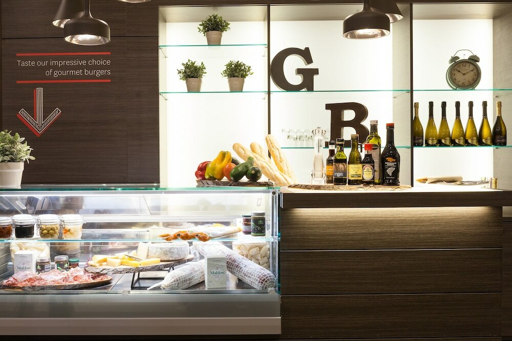 Фото Novotel Brescia 2