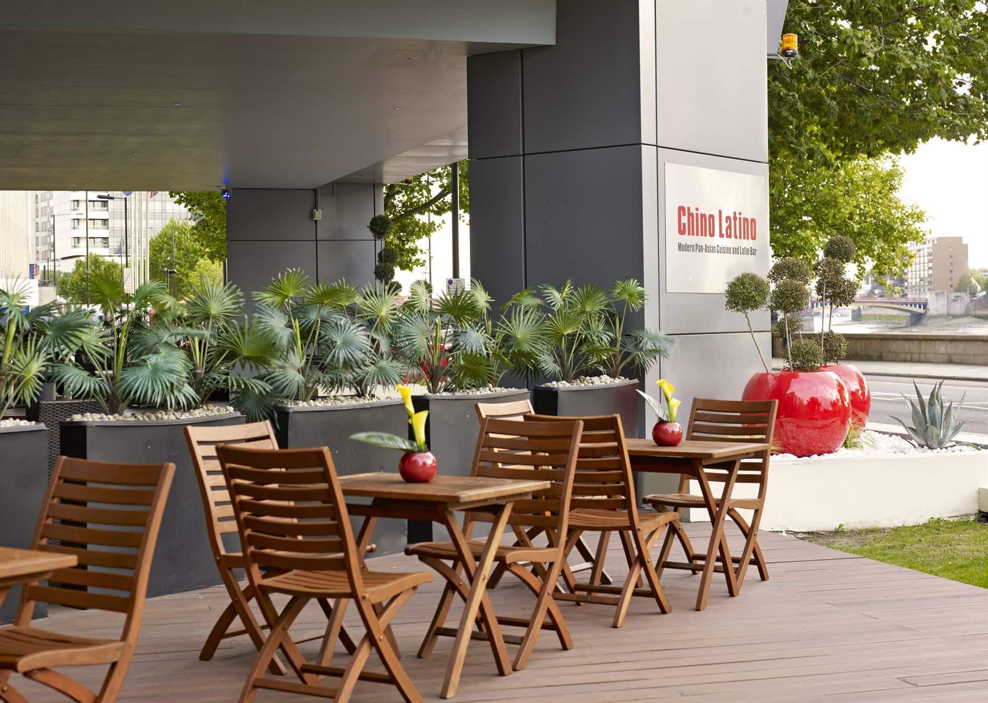 Фото Park Plaza London Riverbank