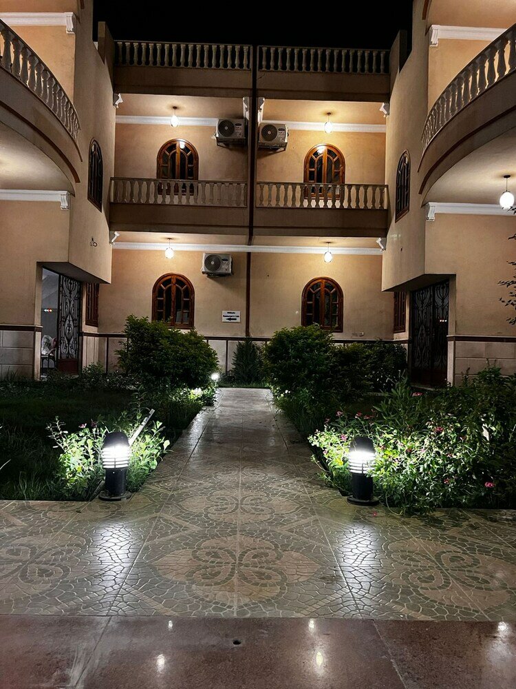 Фото Mikhaila Guest House