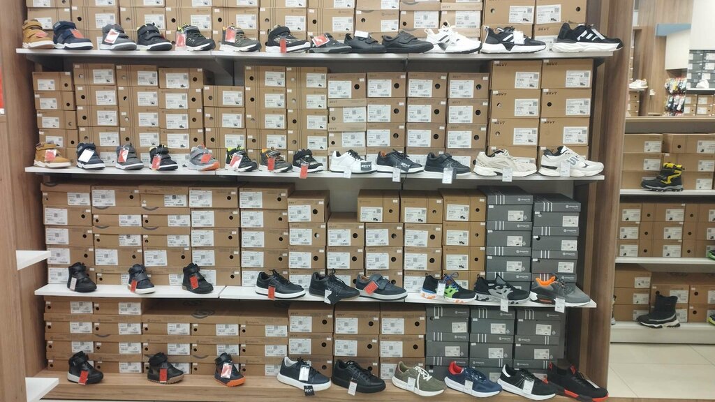 Children's shoe shop Shagovita, Minsk, photo