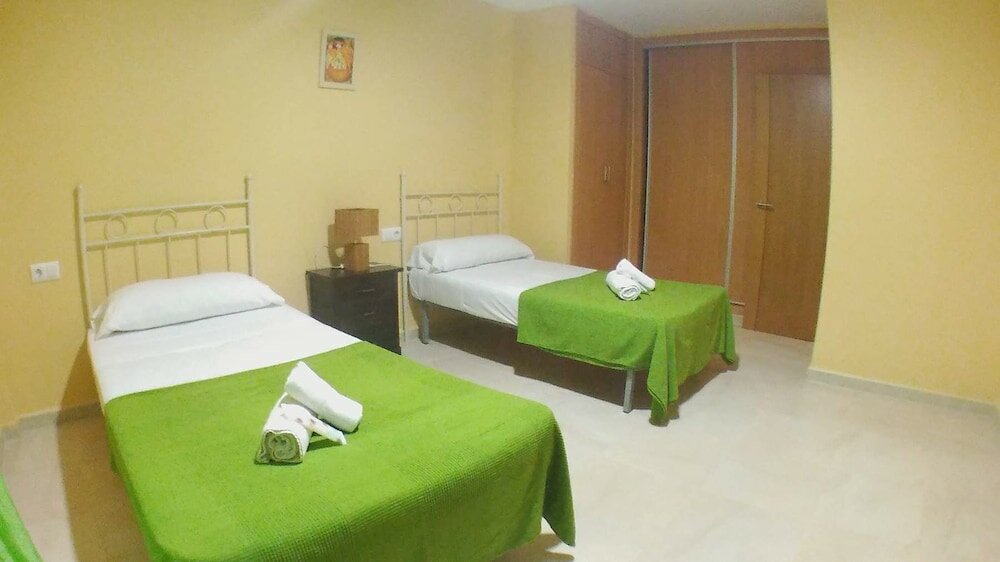 Фото Apartamentos Turisticos Zahazar