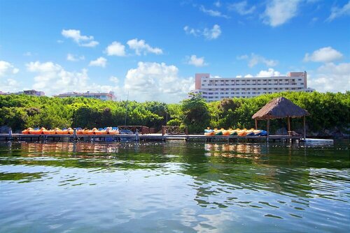 Внешний вид отеля Royal Solaris Cancun в Канкуне, фото 2