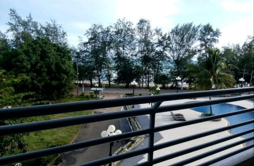 Фото The Royal Rayong by Nun