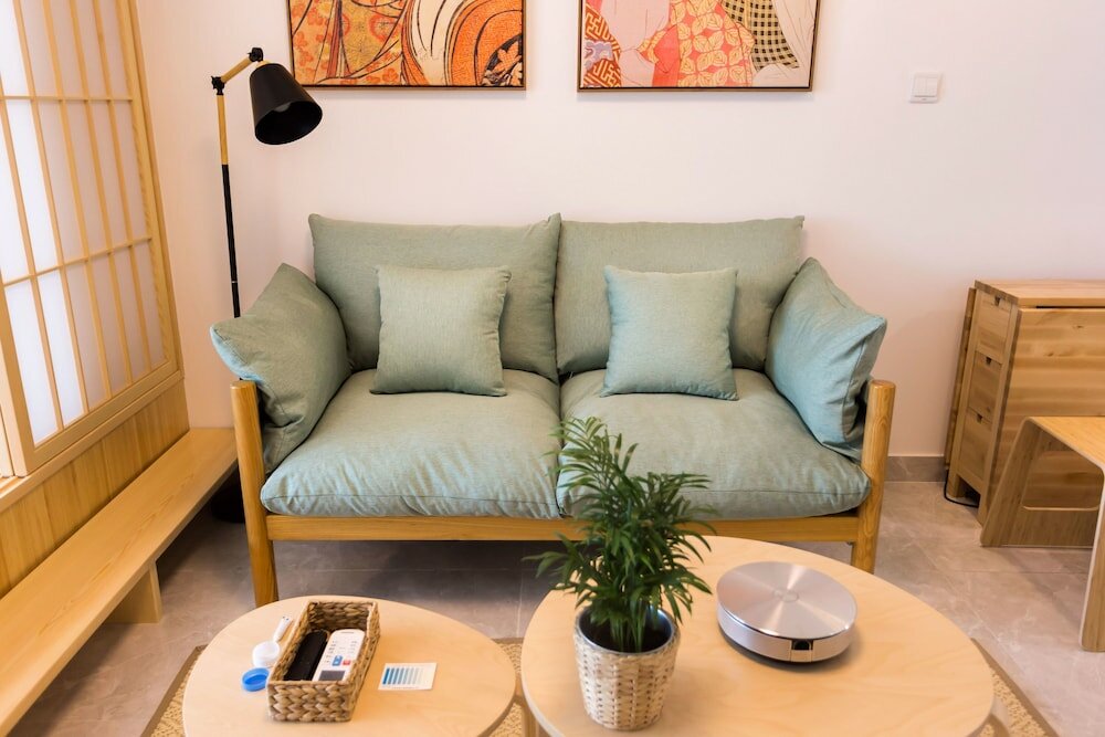 Фото Old French Concession Coziness Xuhui