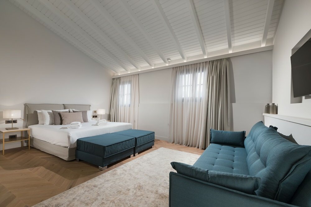 Фото The Residence Aiolou Suites & SPA