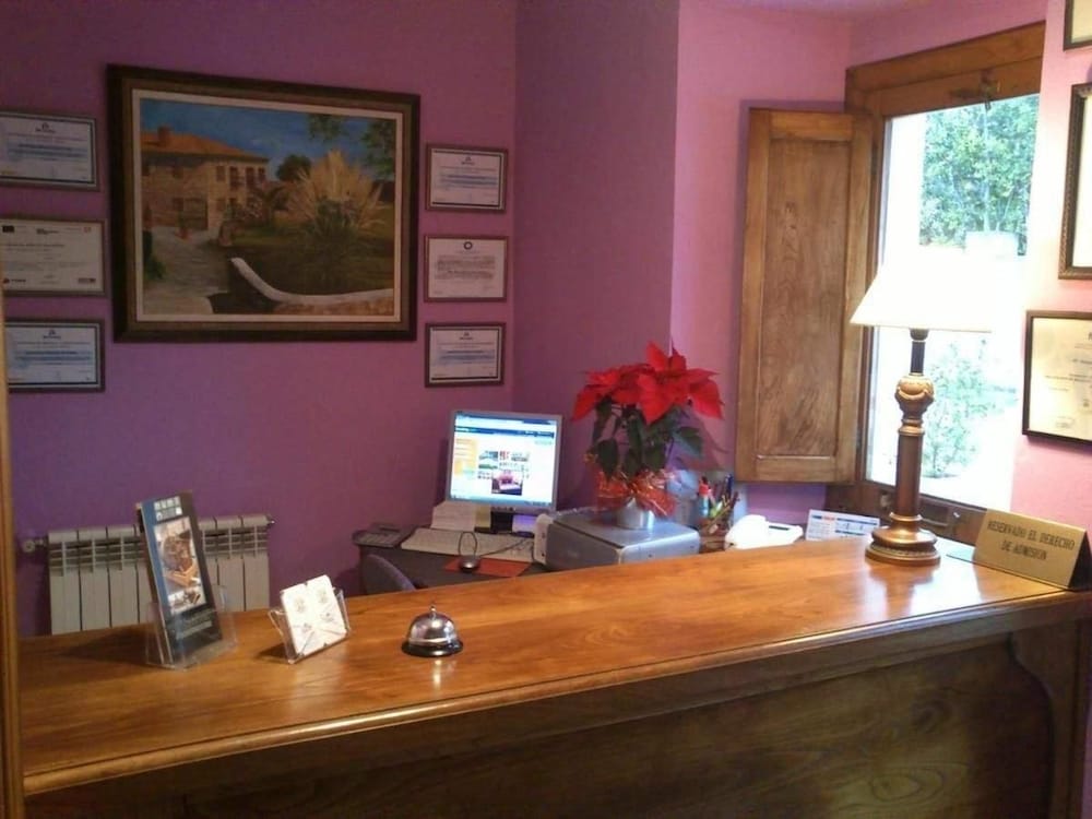 Фото Hotel Alvaro