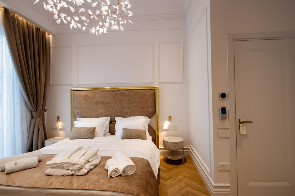 Фото The Crown Boutique Hotel & SPA