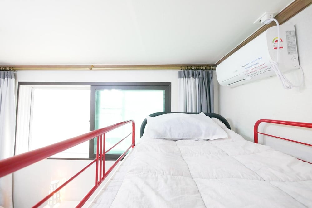 Фото Liz's House - Hostel