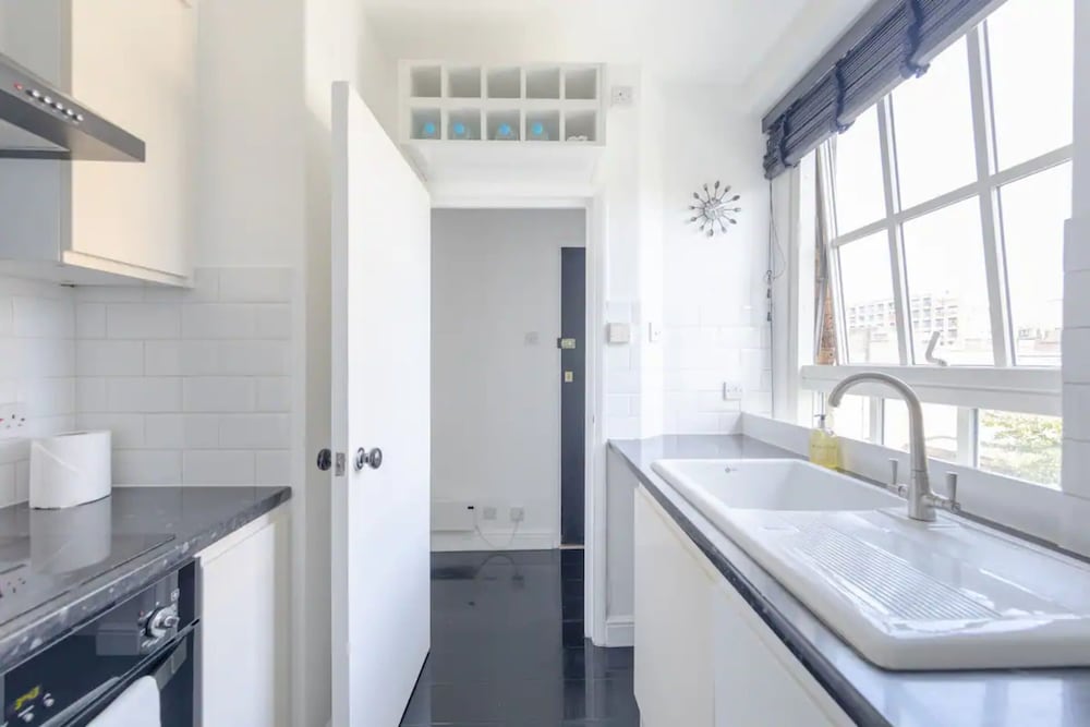 Фото Chic and Cosy 1bd Flat - Bethnal Green