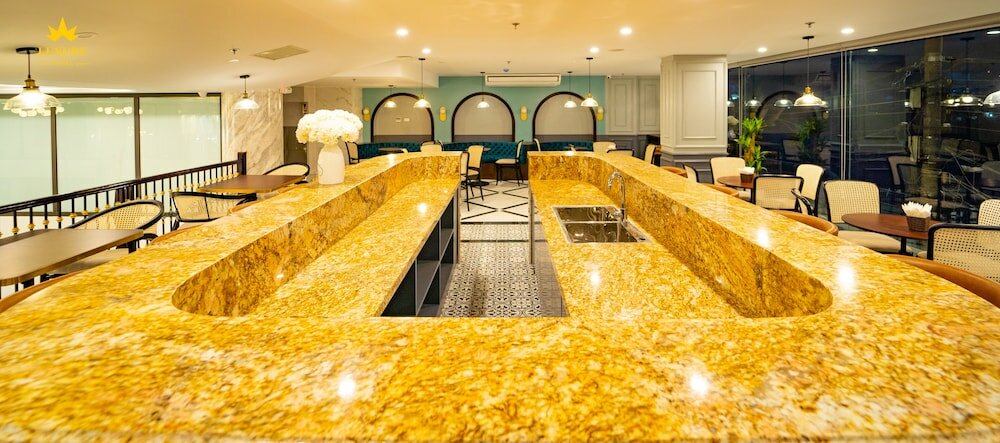 Фото Luxury Hotel