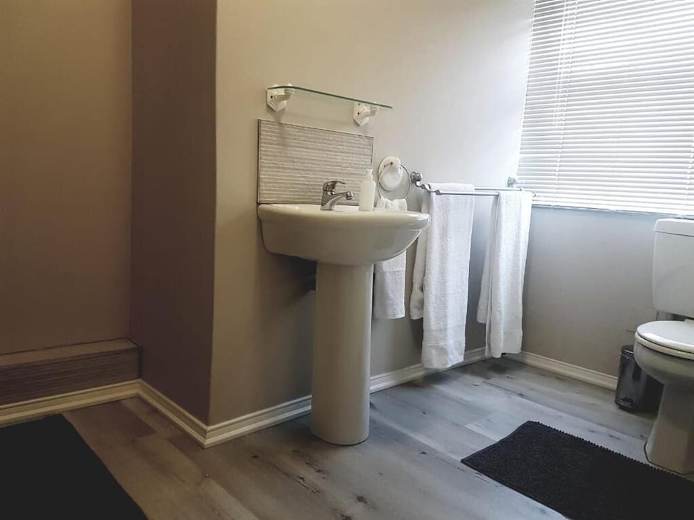 Фото Addo Riverside Villa