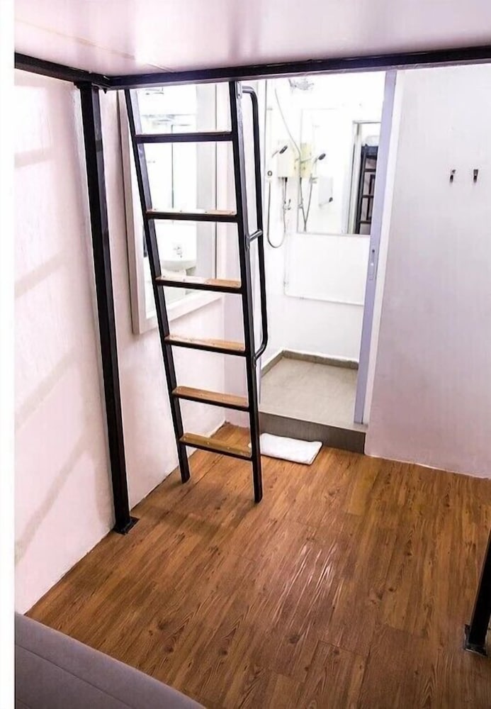 Фото K Hotel Aliwal - Hostel