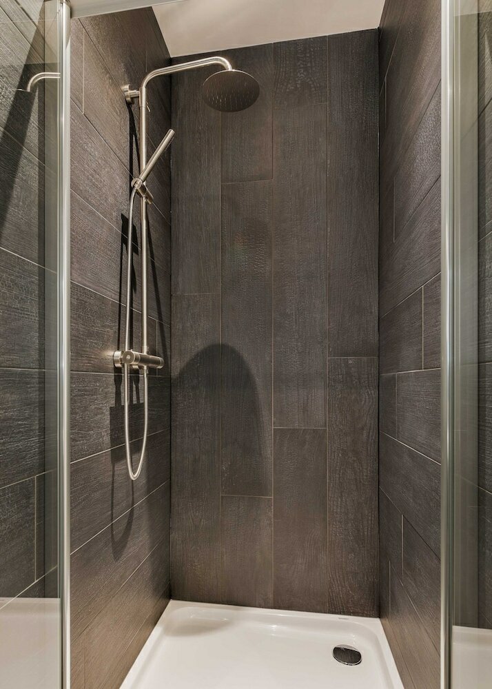 Фото The Monument Hotel