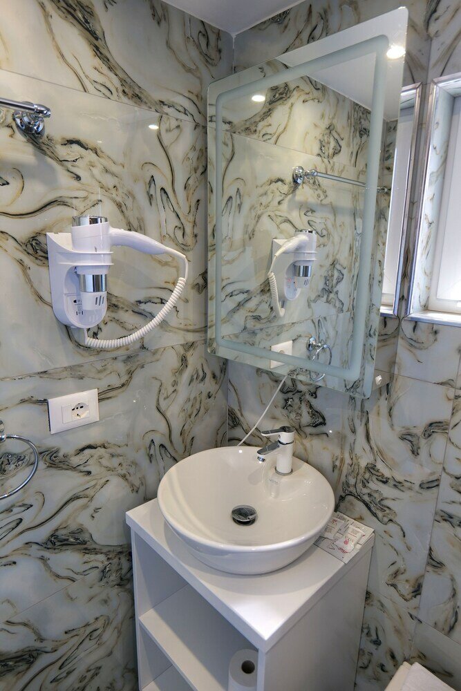 Фото 3 Islands 2 Hotel