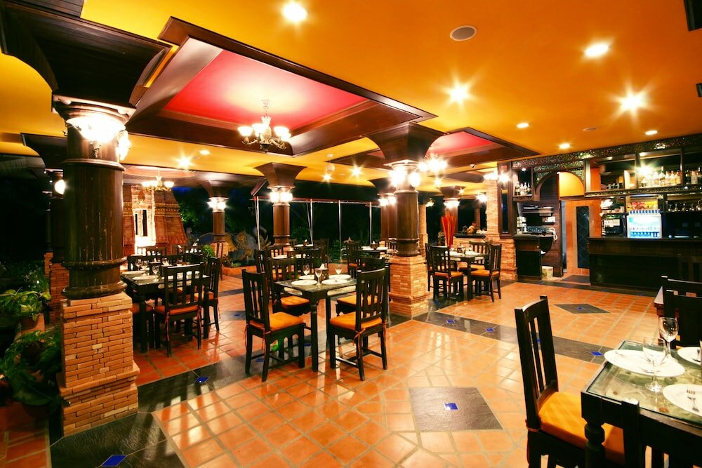 Фото Sea Breeze Resort