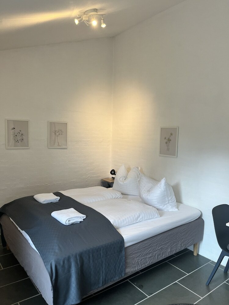 Фото Hartel House