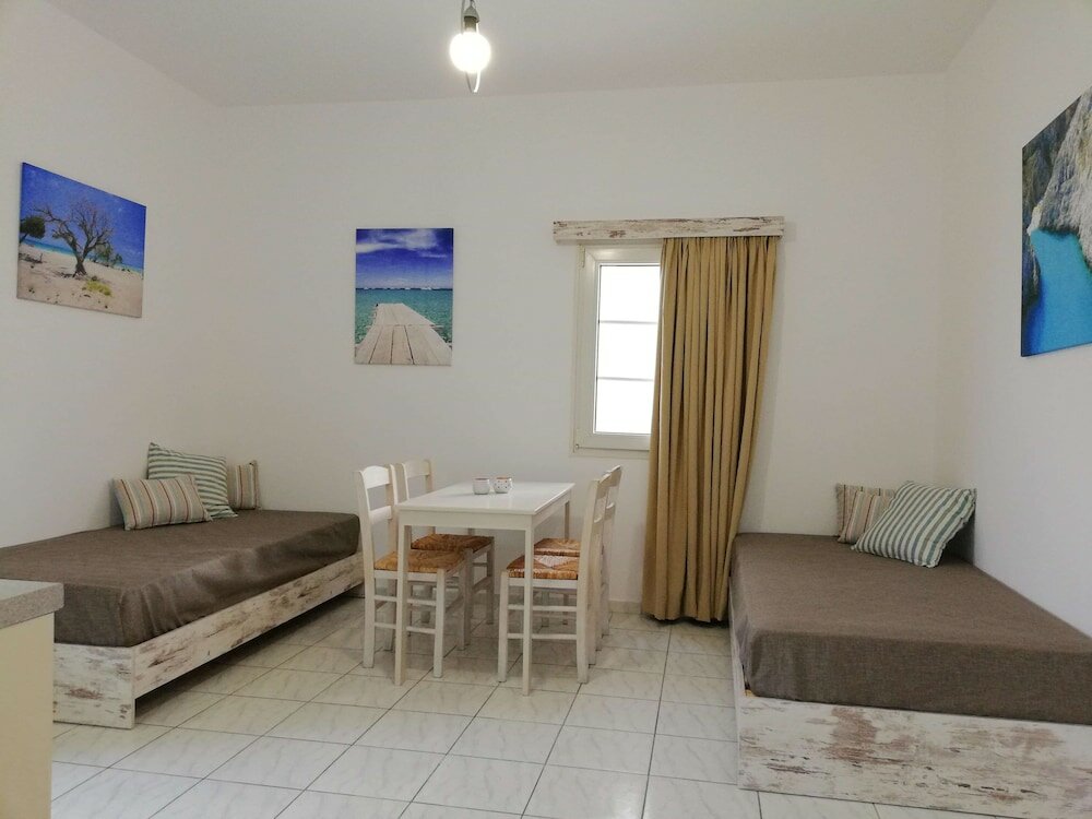 Фото Evina Rooms & Suites