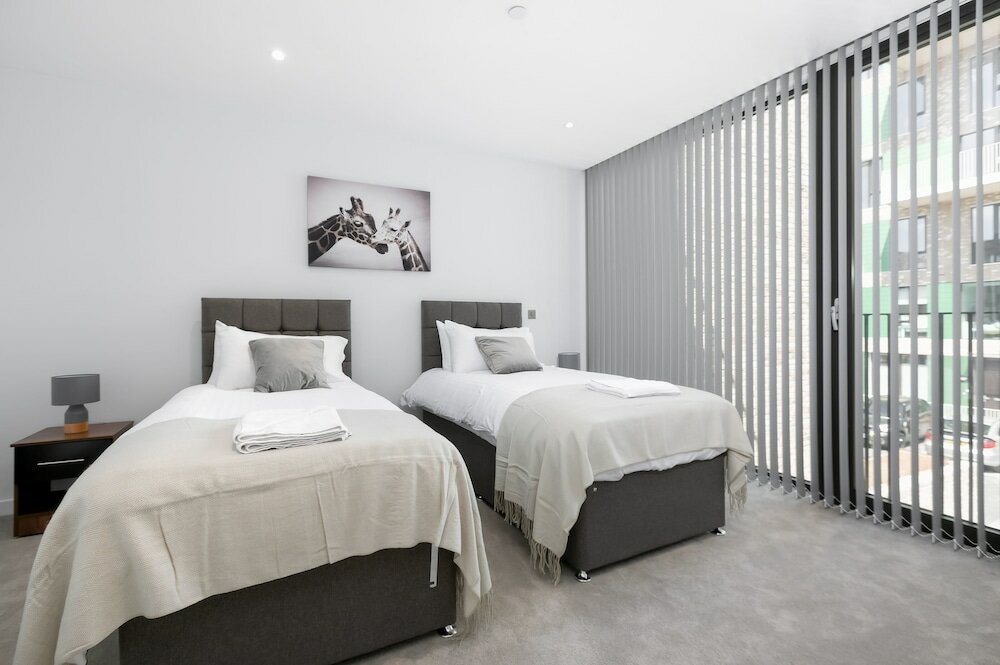 Фото London Luxury - Sleeps 12 Greenwich - O2