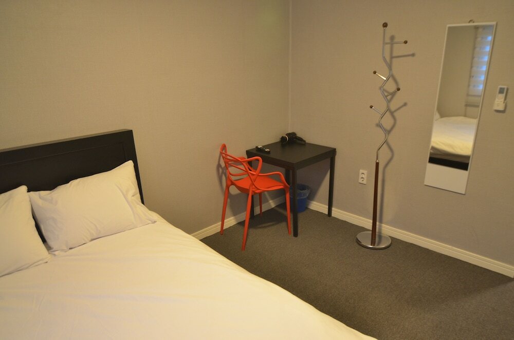 Фото Kimchee Haeundae Guesthouse