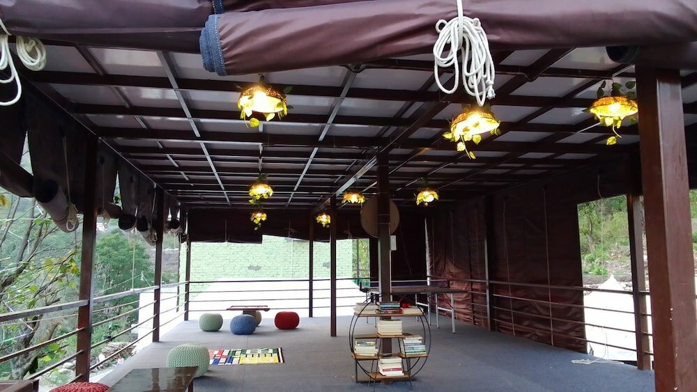 Фото Antrix Resorts & Retreat