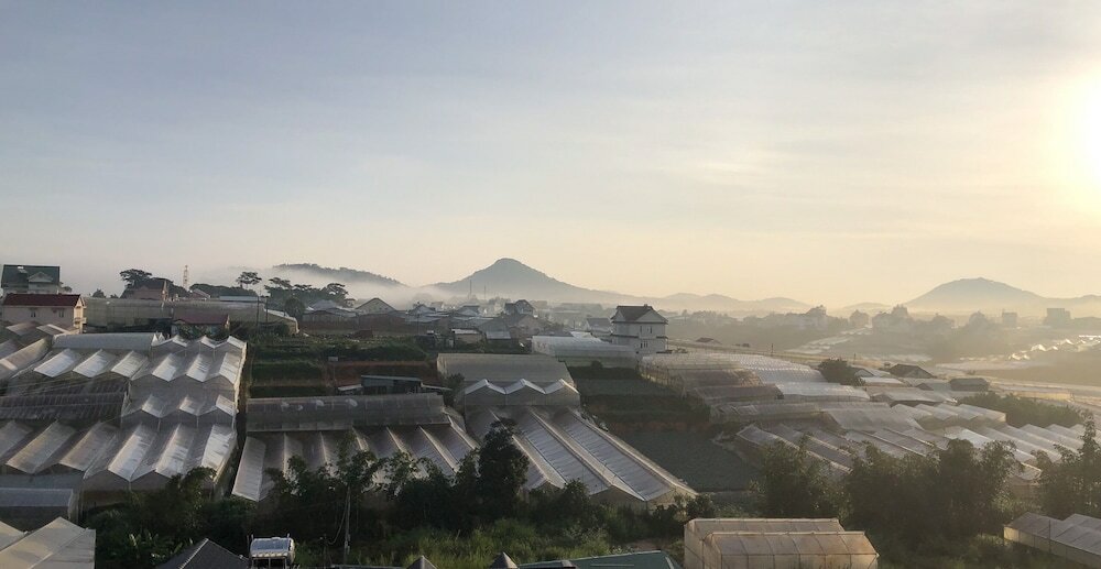 Фото Canary Dalat Hotel