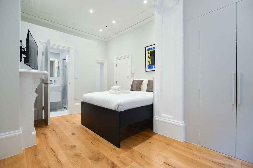 Фото Leinster Square Serviced Apartments