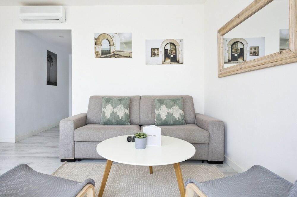 Фото Sitges Group Ocean