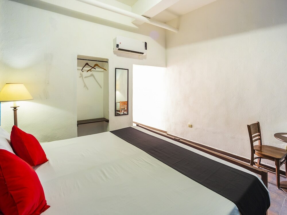 Фото Antique Hotel Boutique Santa Lucía