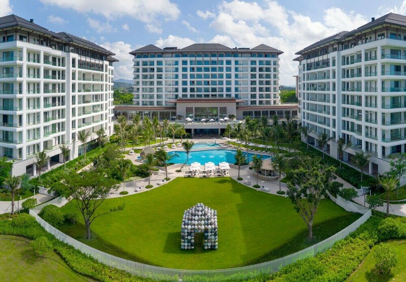Гостиница The Mermoon Resort Hainan Tufu Bay, Tapestry by Hilton