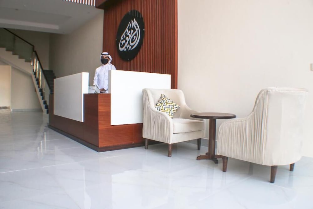 Фото Al Muteb Suites Al Yarmouk